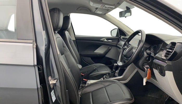 2023 Skoda KUSHAQ AMBITION 1.5 TSI DSG, Petrol, Automatic, 32,725 km, Right Side Front Door Cabin