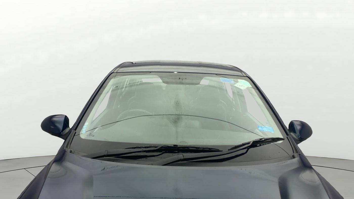 2022 Hyundai AURA SX 1.2 CNG, CNG, Manual, 1,21,535 km, Front Windshield