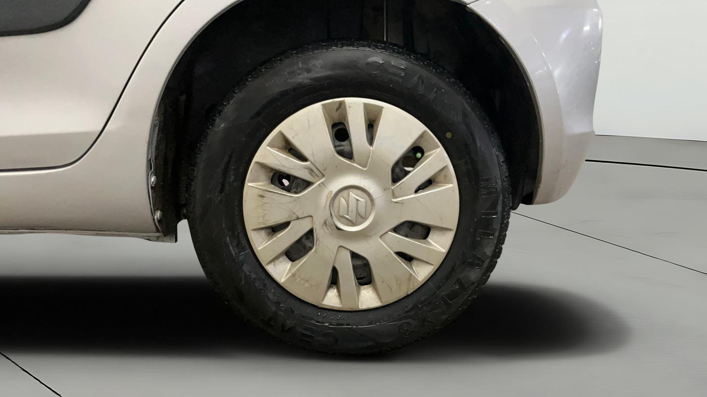2014 Maruti Swift VXI, Petrol, Manual, 49,691 km, Left Rear Wheel