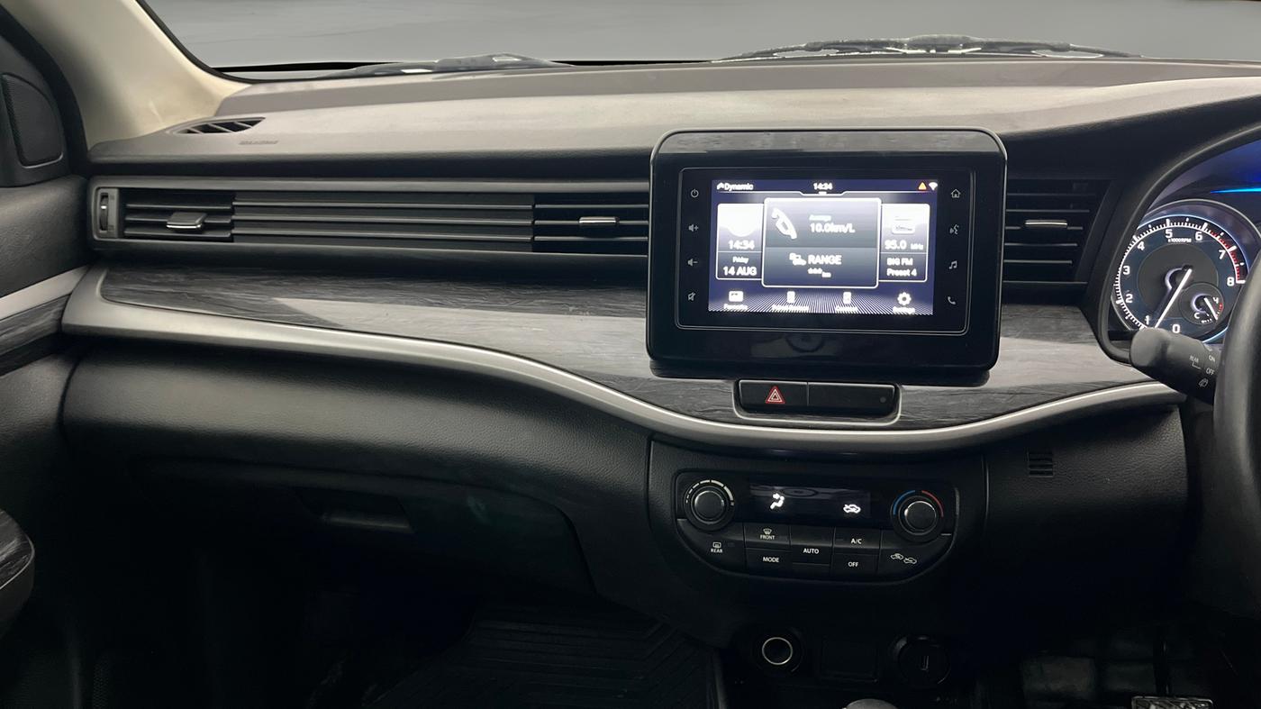 2022 Maruti XL6 ALPHA AT, Petrol, Automatic, 62,732 km, Air Conditioner
