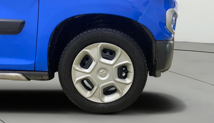 2019 Maruti S PRESSO VXI PLUS AMT, Petrol, Automatic, 81,296 km, Right Front Wheel
