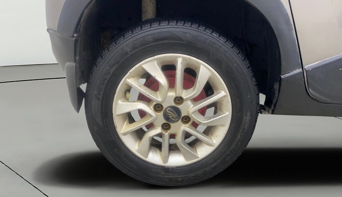 2016 Mahindra Kuv100 K8 D 6 STR, Diesel, Manual, 61,314 km, Right Rear Wheel