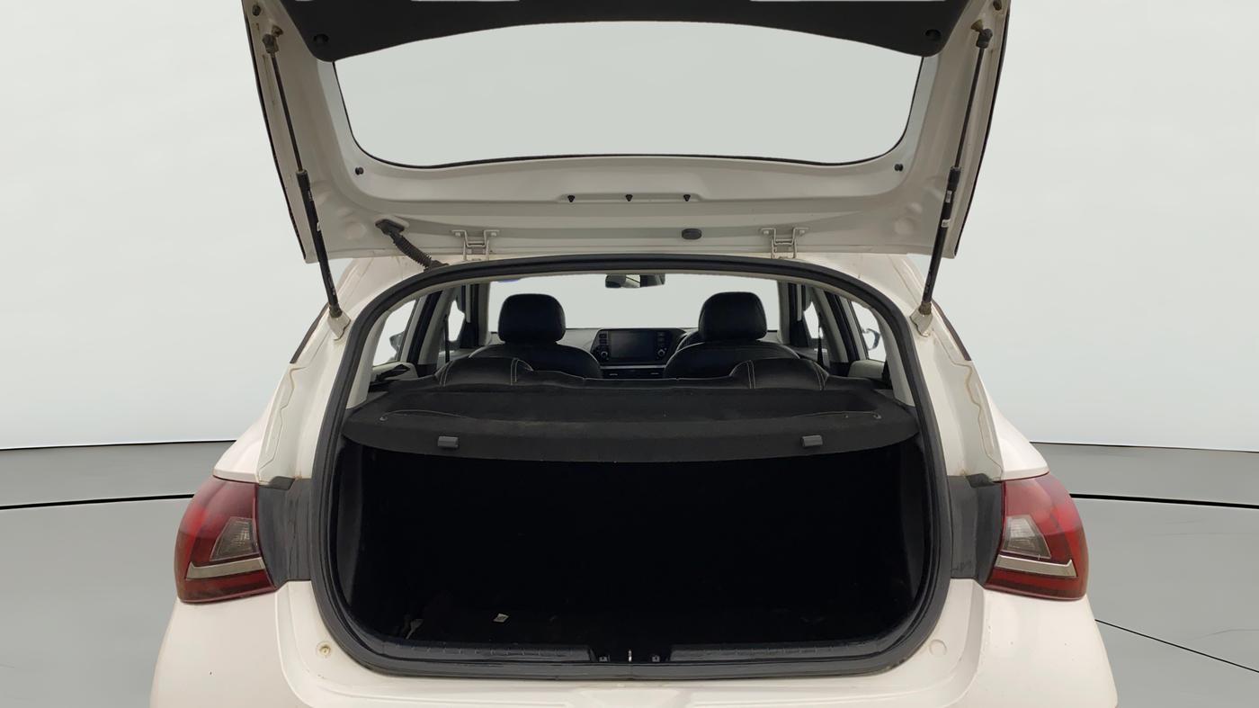 2024 Hyundai NEW I20 SPORTZ 1.2 MT, Petrol, Manual, 41,346 km, Boot Open Zoomed View