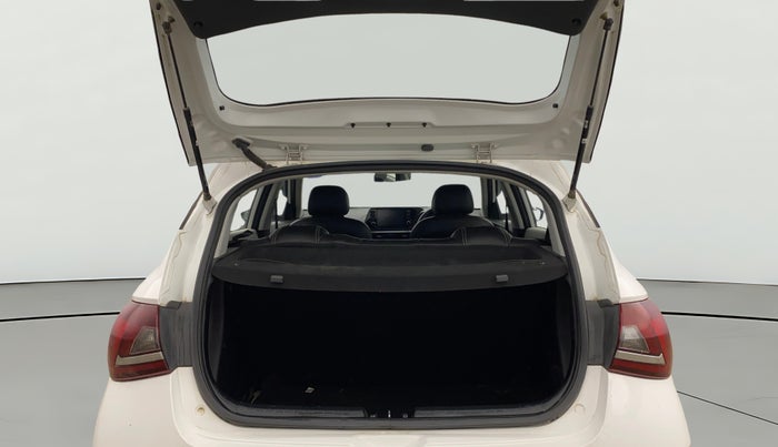 2024 Hyundai NEW I20 SPORTZ 1.2 MT, Petrol, Manual, 41,346 km, Boot Open Zoomed View