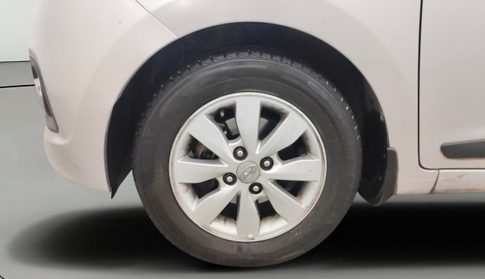 2014 Hyundai Xcent S (O) 1.2, Petrol, Manual, 1,03,307 km, Left Front Wheel