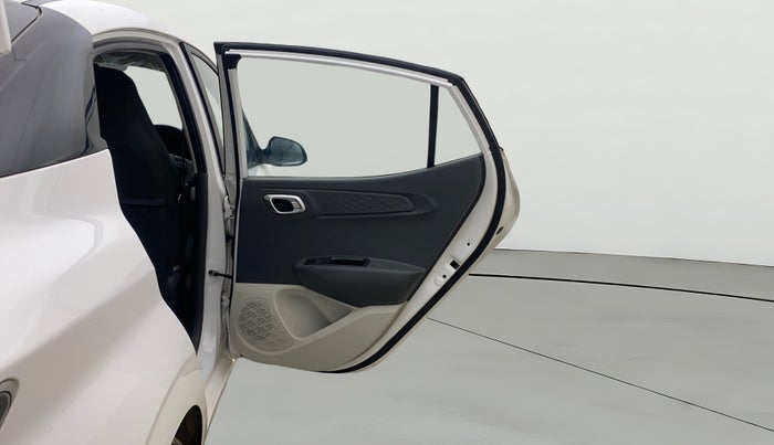 2024 Hyundai AURA SX PLUS 1.2 AMT, Petrol, Automatic, 13,194 km, RHS Rear Door