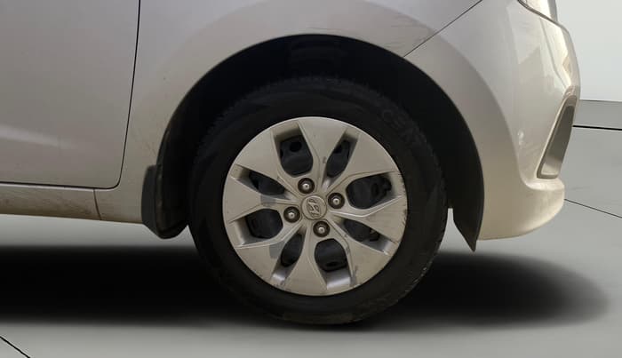 2014 Hyundai Xcent S 1.2, Petrol, Manual, 26,282 km, Right Front Wheel