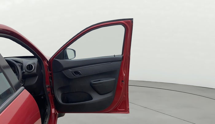 2019 Renault Kwid RXL, Petrol, Manual, 63,593 km, RHS Front Door