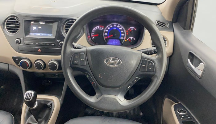 2017 Hyundai Grand i10 SPORTZ 1.2 KAPPA VTVT, Petrol, Manual, 1,04,654 km, Steering Wheel Close Up