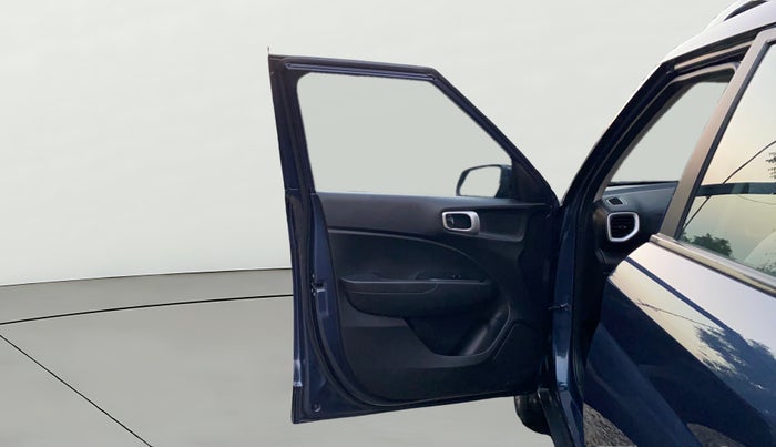 2022 Hyundai VENUE SX 1.0 TURBO IMT, Petrol, Manual, 55,148 km, LHS Front Door