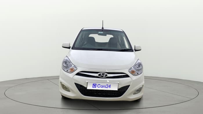 2015 Hyundai i10 SPORTZ 1.1, Petrol, Manual, 88,997 km, Front