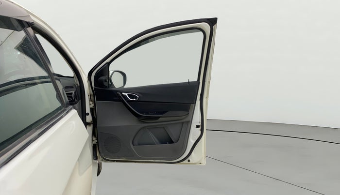 2018 Tata TIGOR XZ (O) DIESEL, Diesel, Manual, 70,038 km, RHS Front Door