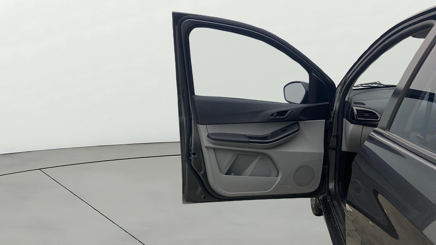 2022 Tata Tiago XTA PETROL, Petrol, Automatic, 47,883 km, LHS Front Door