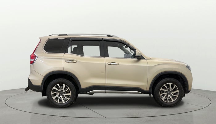 2022 Mahindra SCORPIO-N Z8 L PETROL AT 6 STR, Petrol, Automatic, 82,038 km, Right Side View