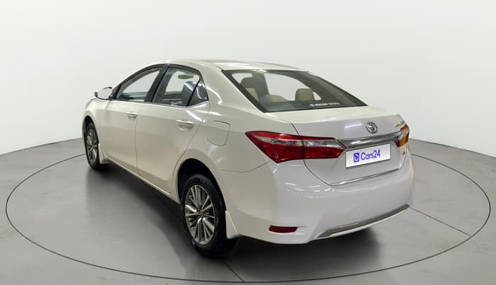 2015 Toyota Corolla Altis VL CVT PETROL, Petrol, Automatic, 1,10,693 km, Left Back Diagonal