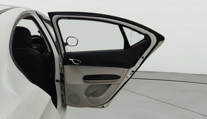 2022 Tata TIGOR XZ PLUS CNG, CNG, Manual, 56,307 km, RHS Rear Door