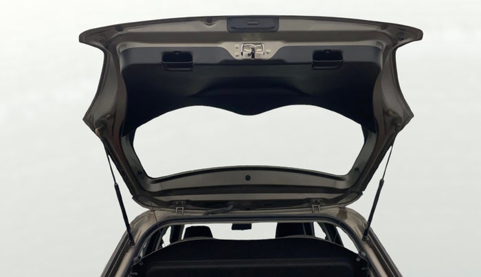 2022 Maruti Swift VXI, Petrol, Manual, 14,155 km, Boot Door Open