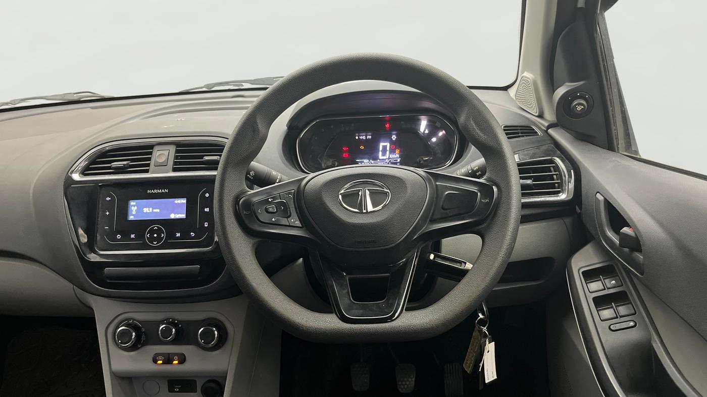 2022 Tata Tiago XT PETROL, Petrol, Manual, 31,544 km, Steering Wheel Close Up