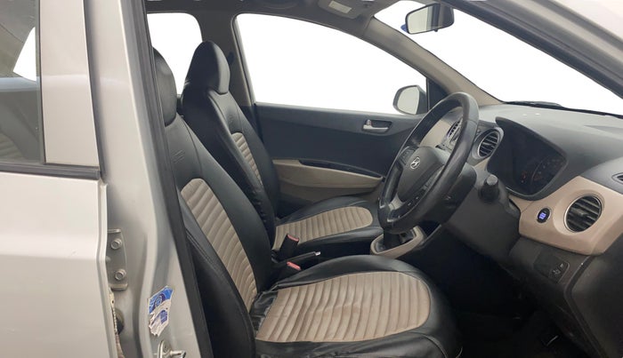 2015 Hyundai Grand i10 ASTA (O) 1.2 KAPPA VTVT, Petrol, Manual, 1,25,546 km, Right Side Front Door Cabin