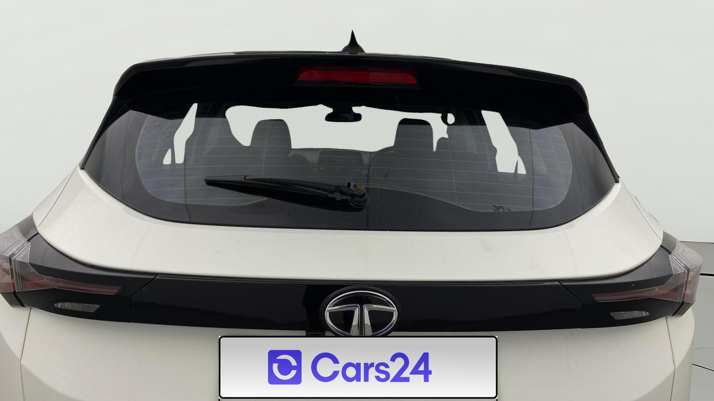2022 Tata Harrier XZA PLUS 2.0L DUAL TONE, Diesel, Automatic, 92,284 km, Rear Windshield