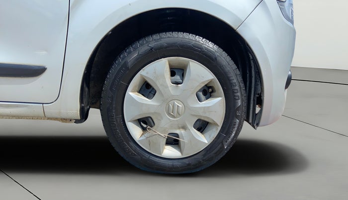 2020 Maruti New Wagon-R VXI (O) 1.0, Petrol, Manual, 96,325 km, Right Front Wheel