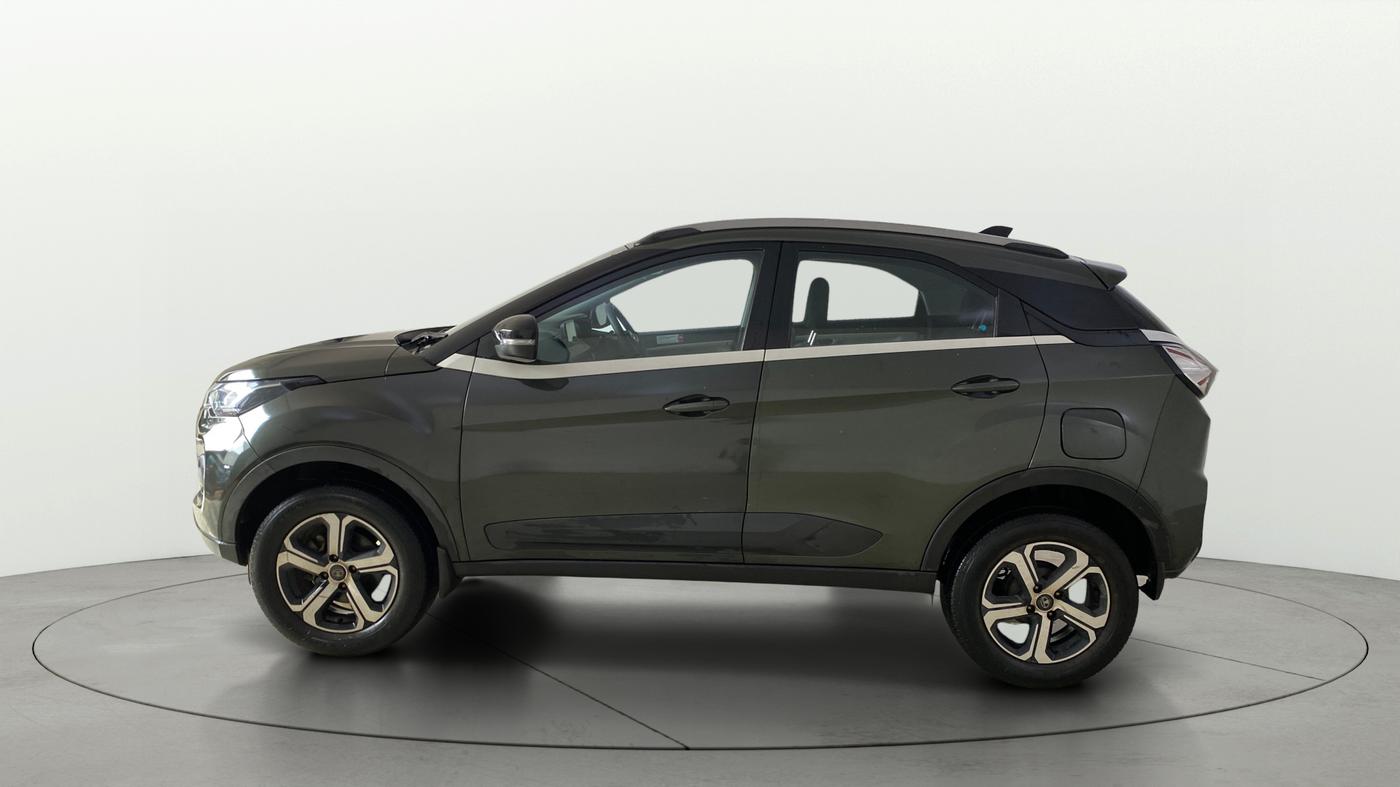 2022 Tata NEXON XZA PLUS PETROL, Petrol, Automatic, 23,976 km, Left Side
