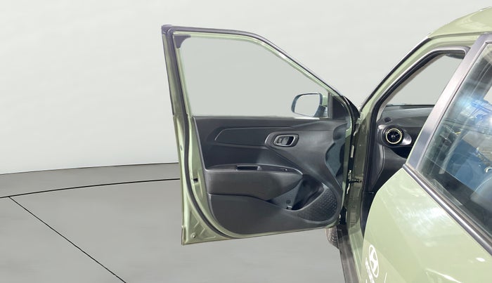 2025 Hyundai EXTER SX(O), Petrol, Manual, 6,040 km, LHS Front Door