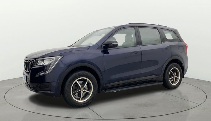 2022 Mahindra XUV700 MX P MT 5 STR, Petrol, Manual, 46,922 km, Left Front Diagonal
