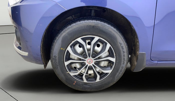 2018 Maruti Dzire LXI, Petrol, Manual, 23,216 km, Left Front Wheel