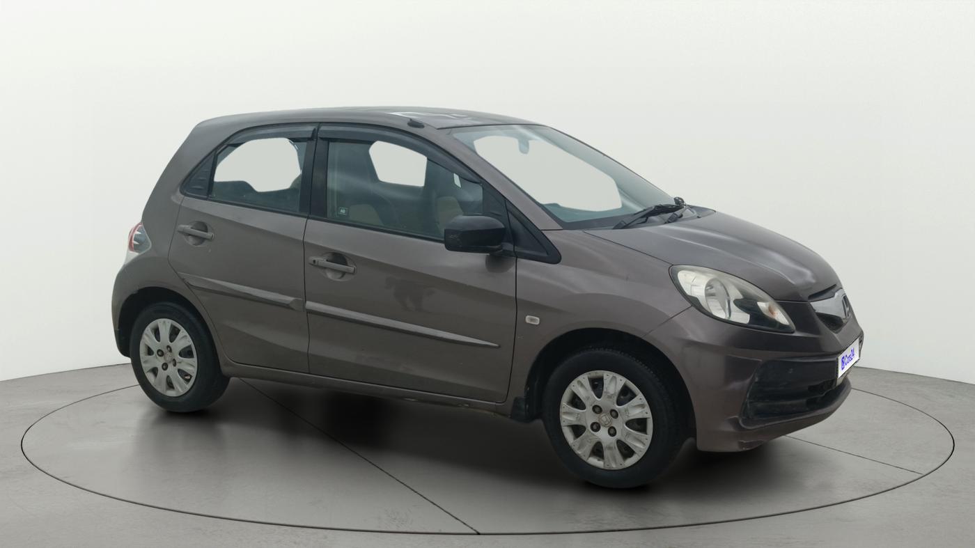 2014 Honda Brio S MT, Petrol, Manual, 86,246 km, Right Front Diagonal
