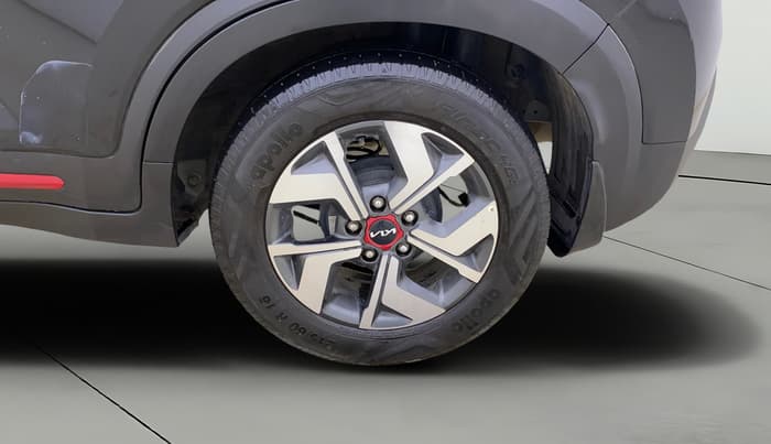 2023 KIA SONET GTX PLUS 1.0 DCT, Petrol, Automatic, 25,495 km, Left Rear Wheel