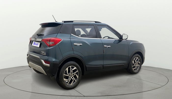 2022 Mahindra XUV300 W8 (O) 1.2 PETROL AMT, Petrol, Automatic, 35,215 km, Right Back Diagonal