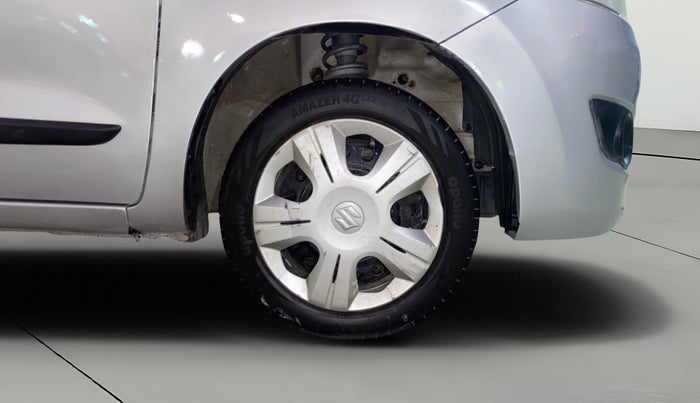 2018 Maruti Wagon R 1.0 VXI, Petrol, Manual, 79,667 km, Right Front Wheel