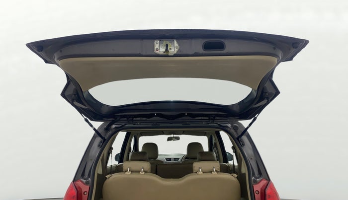 2015 Maruti Ertiga VDI, Diesel, Manual, 96,863 km, Boot Door Open