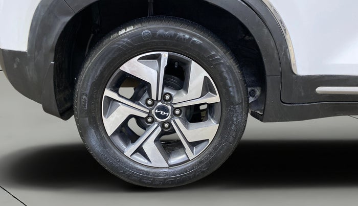 2022 KIA SONET HTX PLUS 1.0 IMT, Petrol, Manual, 20,678 km, Right Rear Wheel