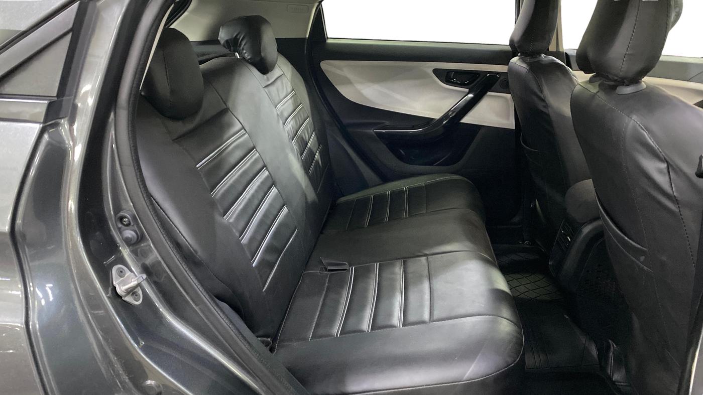 2025 Tata NEXON Pure Plus 1.2 iCNG 6MT, CNG, Manual, 12,630 km, Right Side Rear Door Cabin