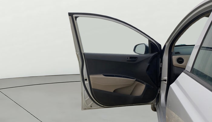 2016 Hyundai Grand i10 MAGNA 1.1 CRDI, Diesel, Manual, 92,624 km, LHS Front Door