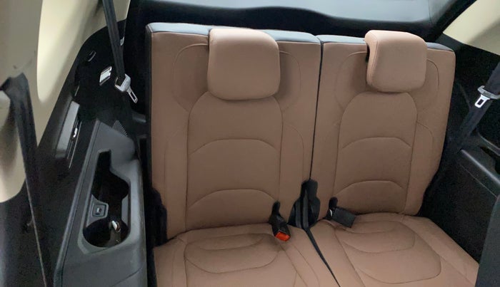 2024 MG HECTOR PLUS SAVVY PRO 1.5 TURBO CVT 6 STR, Petrol, Automatic, 43,507 km, Third Seat Row ( optional )