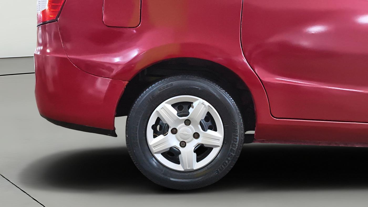 2013 Chevrolet Enjoy 1.3 LS 7 STR, Diesel, Manual, 79,333 km, Right Rear Wheel