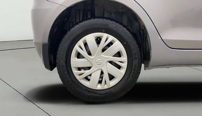 2016 Maruti Swift VDI (O), Diesel, Manual, 71,109 km, Right Rear Wheel