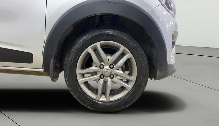 2021 Renault TRIBER RXZ, Petrol, Manual, 13,492 km, Right Front Wheel