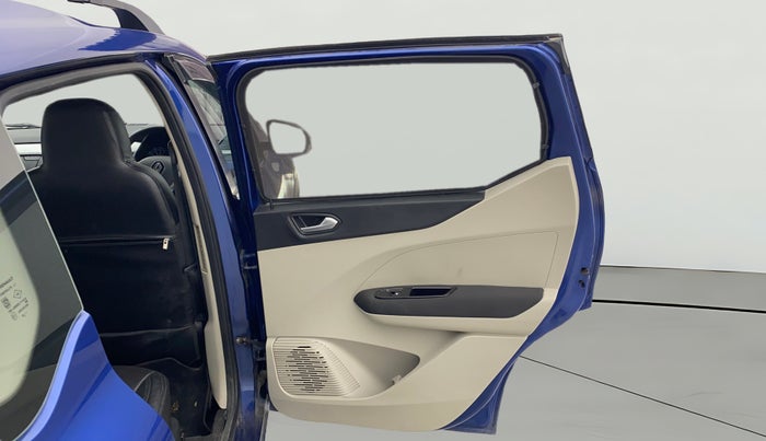 2019 Renault TRIBER RXZ, Petrol, Manual, 30,870 km, RHS Rear Door