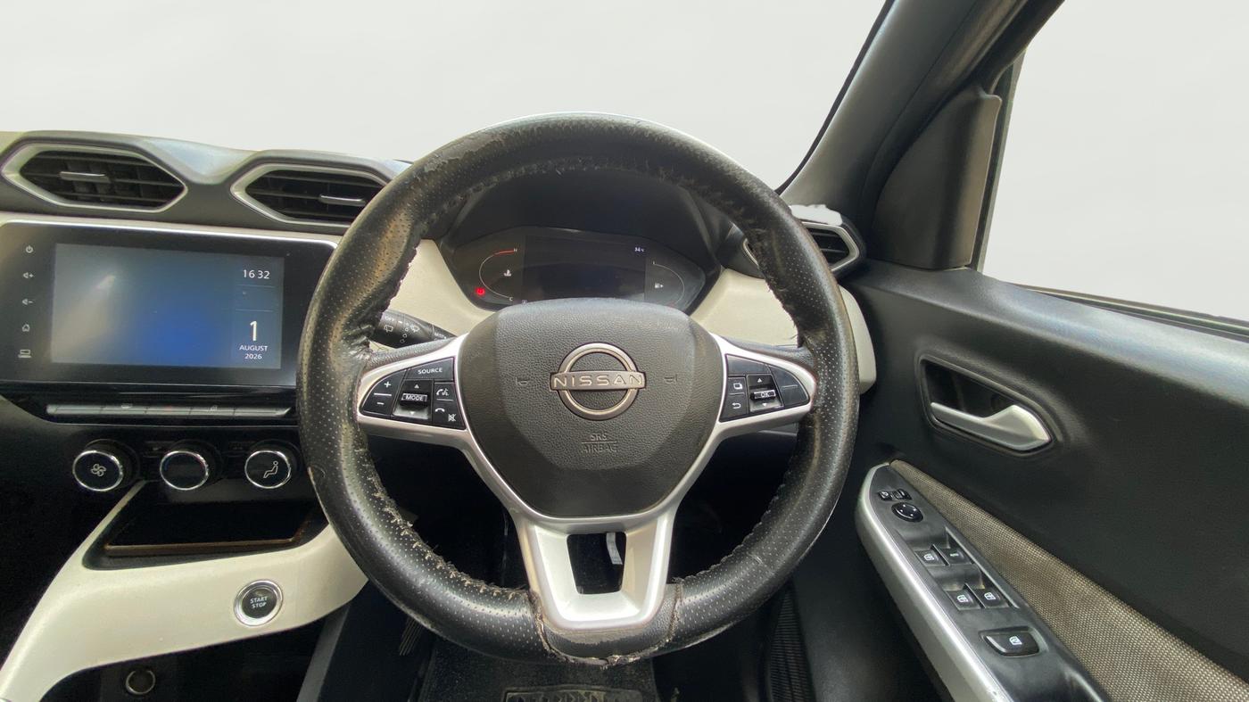 2021 Nissan MAGNITE XV TURBO, Petrol, Manual, 1,44,156 km, Steering Wheel Close Up