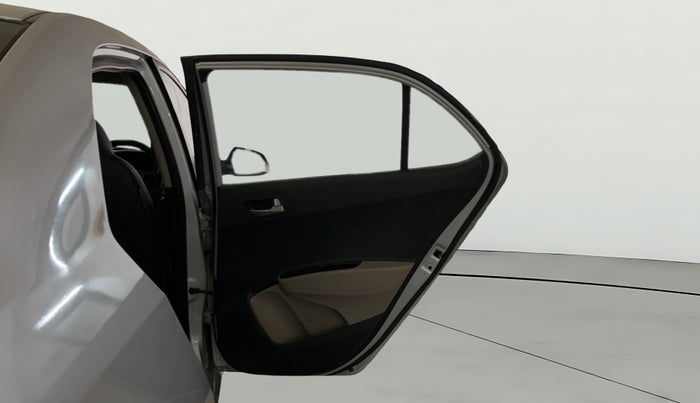 2014 Hyundai Xcent S 1.2, Petrol, Manual, 54,737 km, RHS Rear Door