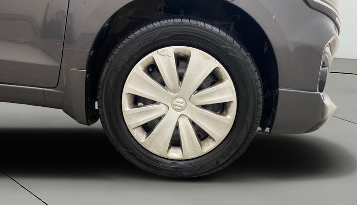 2018 Maruti Ertiga VDI SHVS, Diesel, Manual, 59,405 km, Right Front Wheel