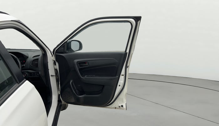 2020 Maruti Vitara Brezza VXI, Petrol, Manual, 55,495 km, RHS Front Door