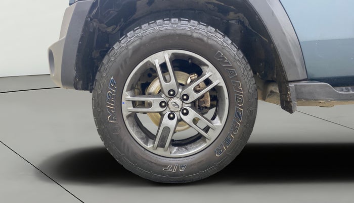 2022 Mahindra Thar LX PETROL HT 4WD AT, Petrol, Automatic, 28,294 km, Left Front Wheel