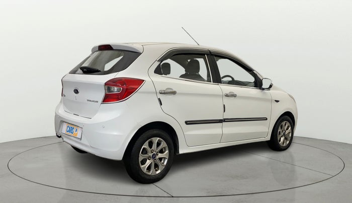 2018 Ford New Figo TITANIUM 1.2 PETROL MT, Petrol, Manual, 38,175 km, Right Back Diagonal