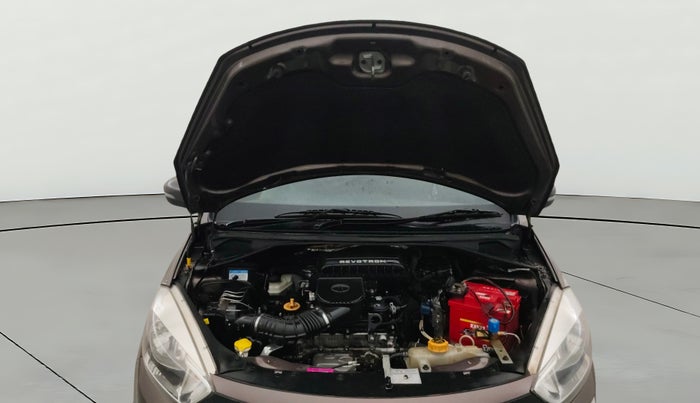 2016 Tata Tiago XZ PETROL, CNG, Manual, 58,495 km, Open Bonet