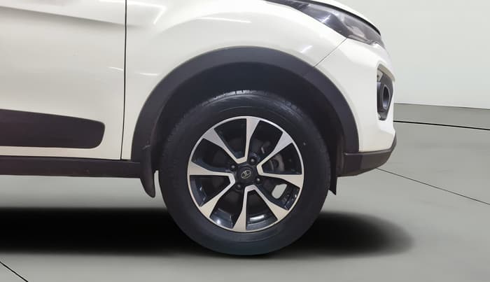 2020 Tata NEXON XZ PLUS PETROL, Petrol, Manual, 71,389 km, Right Front Wheel